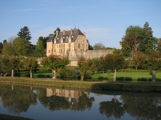 The stunning château in Châtillon-en-Bazois