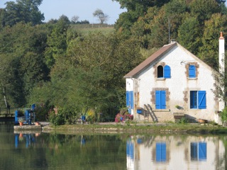 Ecluse 24 du versant de la Loire, 