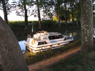 Comet moored for the night