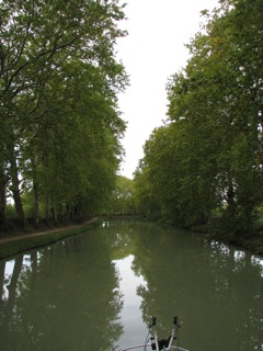 Canal du Midi near Poihes