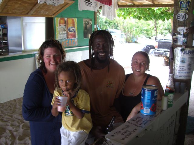 Linda, Isaac, Seddy and Raquel