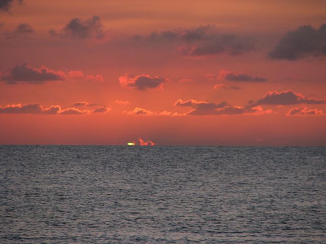 The Green Flash! (no Photoshop necessary)