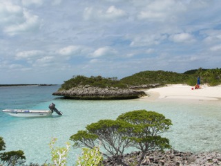 Lunch stop at Soldier Cay