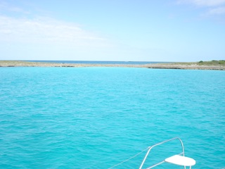 Turquoise water at Fowl Cay (Barbie photo)