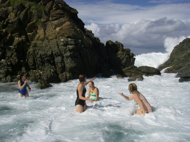 Bubble pool - Here it comes...