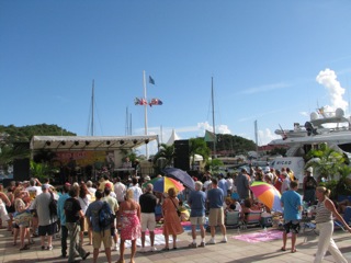 The parrot-heads stake out their real estate