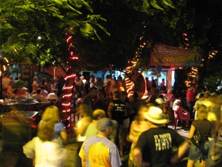 The party warms up at Le Select