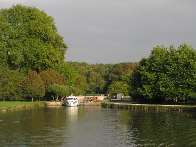 Leaving Ecluse 52, 