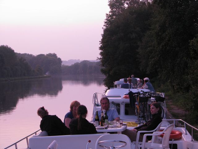 Happy hour with Mike and Linda