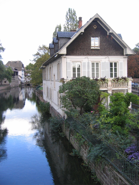 Small schoolhouse on Petite France