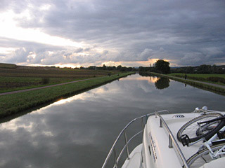 Dusk near Mutzenhouse