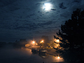 Moon over Hochfelden