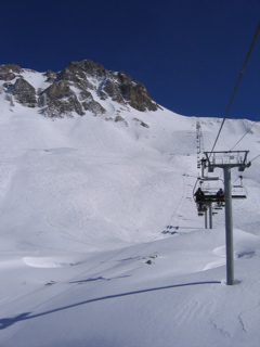 Chanrossa Lift