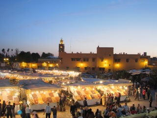 Date and nut stalls by night